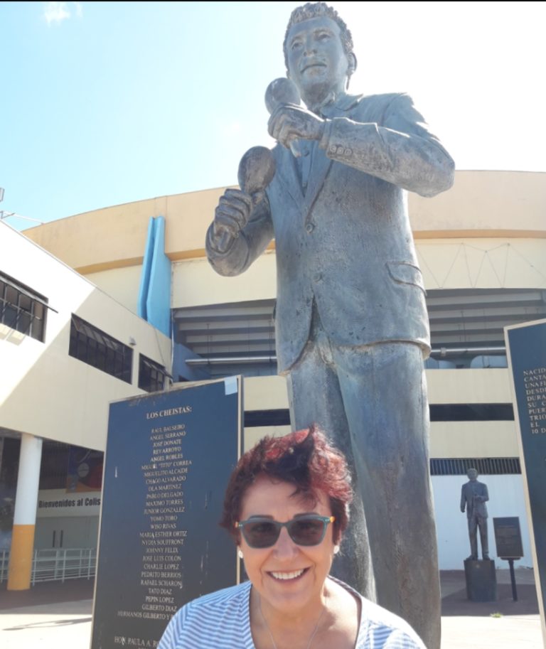 Rinden homenaje al inolvidable bolerista arecibeño Cheíto González