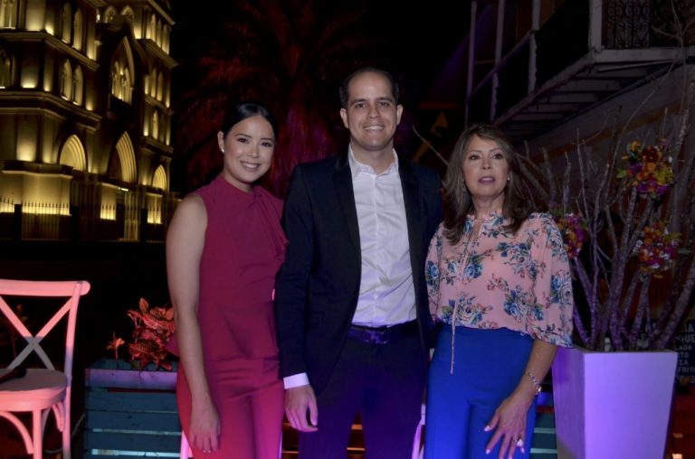 Louardos presenta detalles colección Dominicana Moda 2019